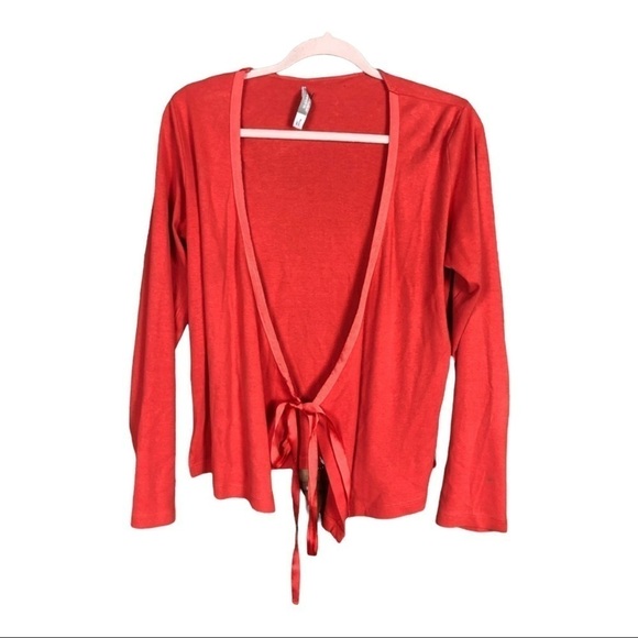 Zara Tops - Zara basic‎ wrap top